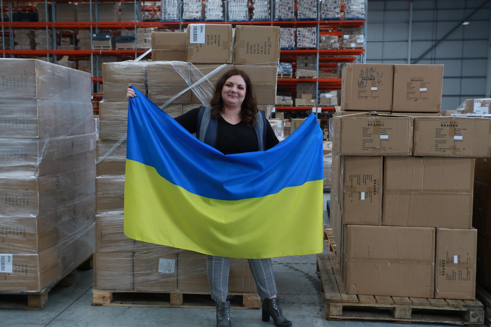 Stubbington woman takes 3,286-mile trip to her hometown in Romania to help child refugees